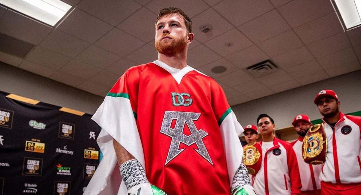 Canelo Álvarez, en el vestuario antes de salir al ring para cerrar la trilogía con Gennady Golovkin./