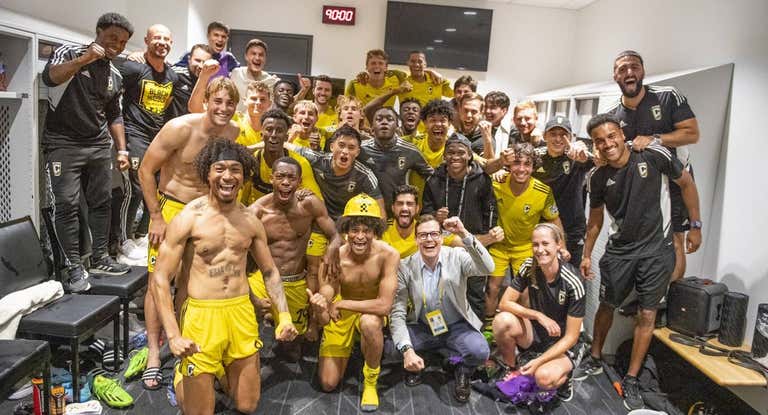 Columbus Crew 2 es el primer ganador del torneo revolucionario.