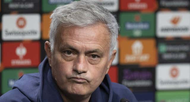 Mourinho responde a la tormenta de Imanol: «No tenemos ningún miedo del ambiente»