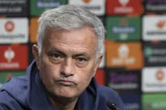 Mourinho responde a la tormenta de Imanol: «El estadio no juega»
