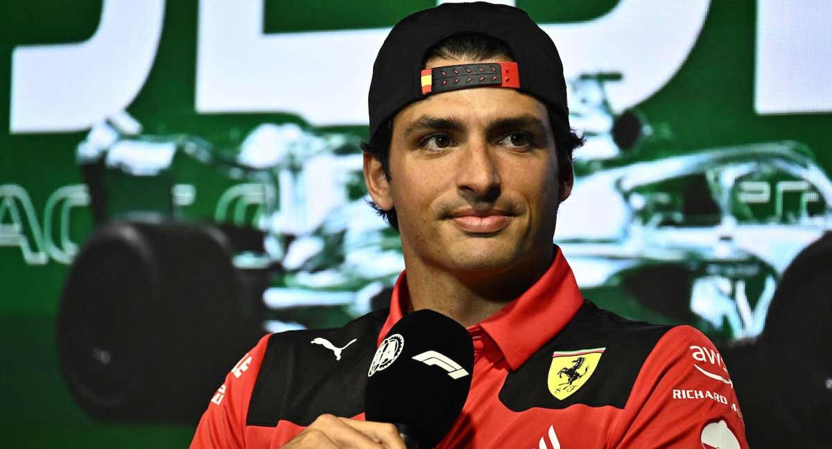 Carlos Sainz, durante la rueda de prensa del GP de Arabia Saudí de F1. /AFP