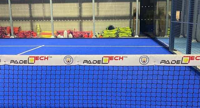 El regalo del Manchester City por la primera Premier de Pep Guardiola: una pista de pádel