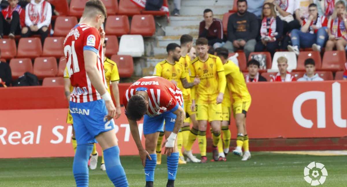 El Sporting recibe un gol en El Molinón