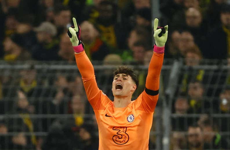 Kepa vuelve a la Selección con galones de titular y respaldado por el dueño del Chelsea