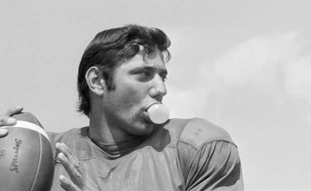 Joe Namath, quarterback de los New York Jets  GETTY IMAGES