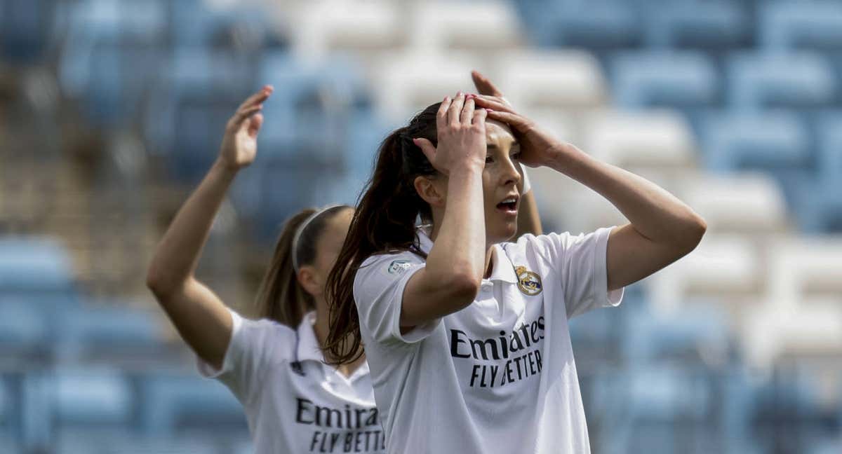 Caroline Weir se desespera durante el Real Madrid - Granadilla. /Getty