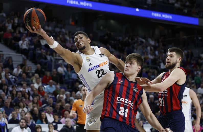 Los dos errores recurrentes del Real Madrid de Chus Mateo