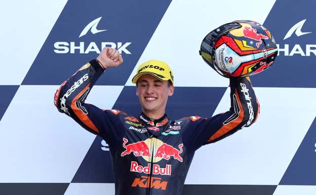 Jaume Masià, en el podio del GP de Francia 2022.  Reuters