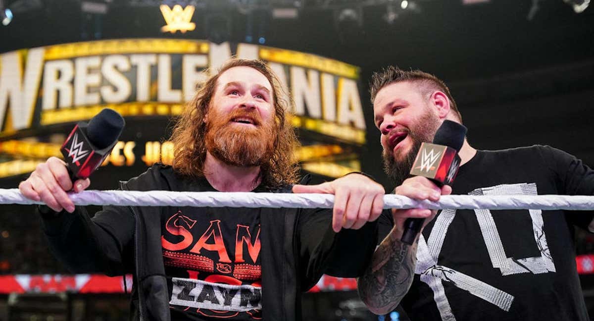 Sami Zayn y Kevin Owens, durante Raw./WWE