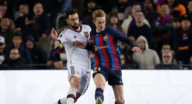 Más madera para el Barça: De Jong, seria duda para el Clásico