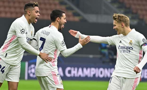 Mariano, Hazard y Odegaard, en un partido con el Madrid. REUTERS