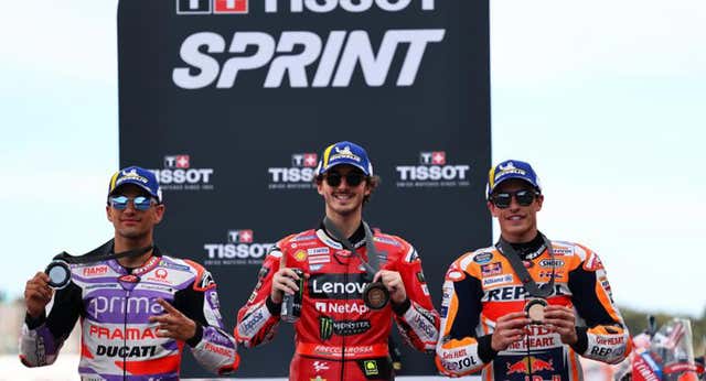 Marc Márquez alimenta el sueño de la pelea por el título de MotoGP
