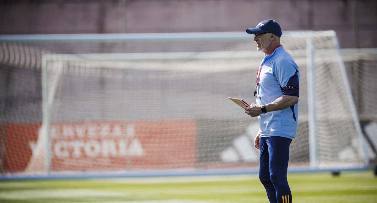Luis de la Fuente, en un entrenamiento./RFEF
