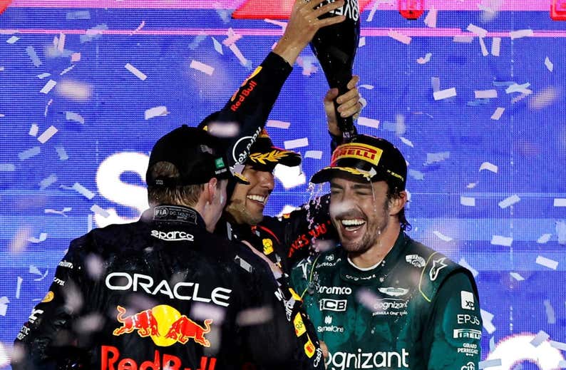«La gran pregunta para Aston Martin», la relación entre Alonso y la familia Stroll