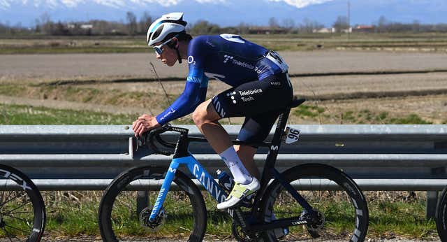 El máster sobre piedras de la promesa más joven de Movistar Team