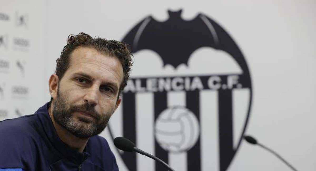 Baraja en sala de prensa