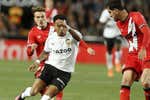 Justin Kluivert saca al Valencia del descenso: sus goles ya valen 11 puntos