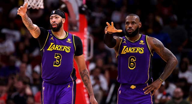 La resurrección de los Lakers: dependen de sí mismos para ser quintos