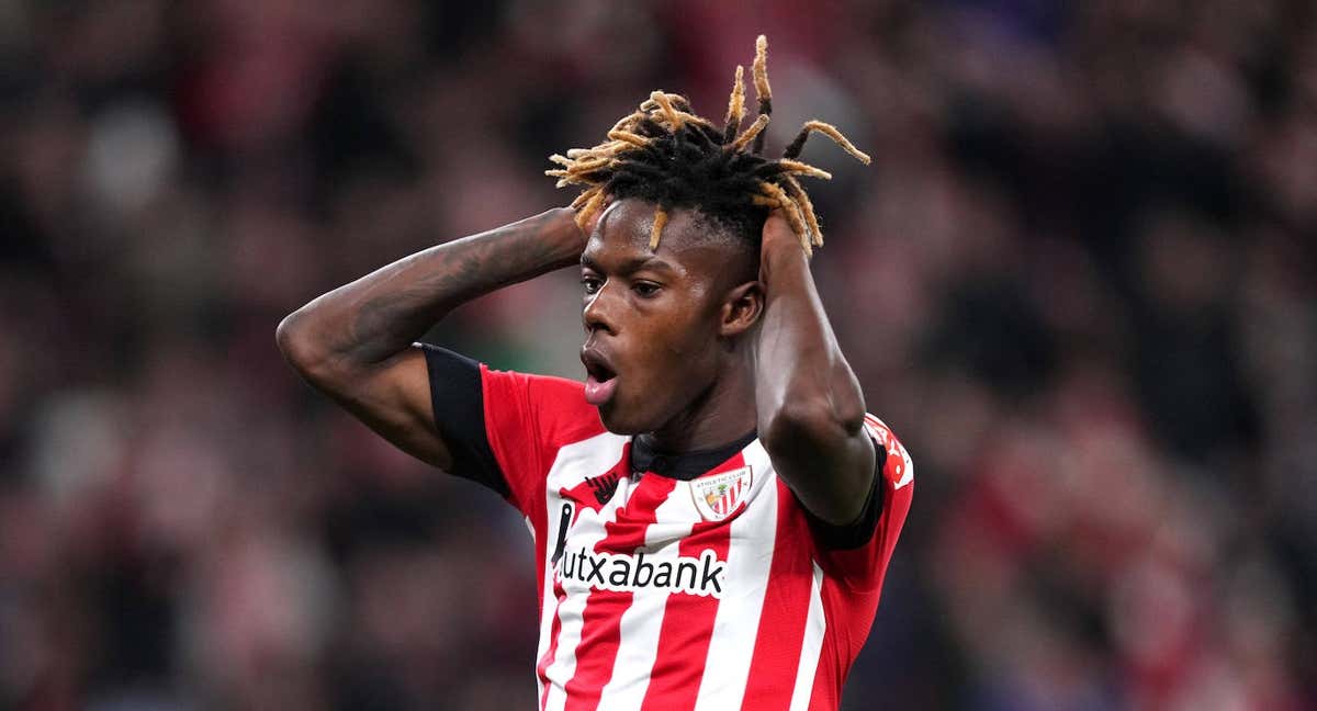 Nico Williams se lamenta tras una ocasión fallada./GETTY