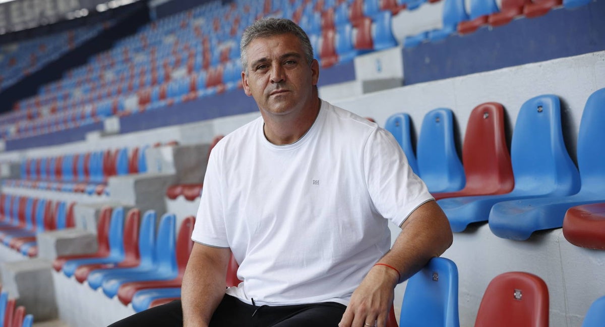 Sergio Ballesteros, exjugador del Levante.