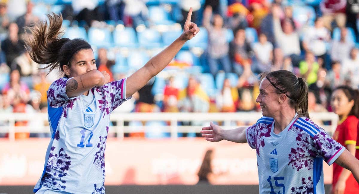 Alba Redondo celebra el gol que marcó ante China. /SEFutbolFem