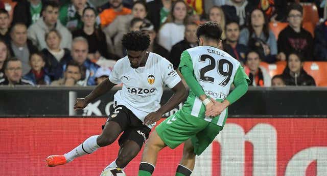 Thierry se abre al mercado