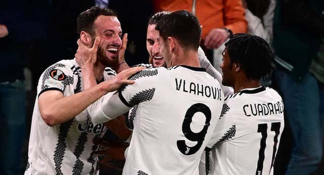 La Juventus se lleva más premio del que merecía y el Leverkusen de Xabi Alonso sufre en casa