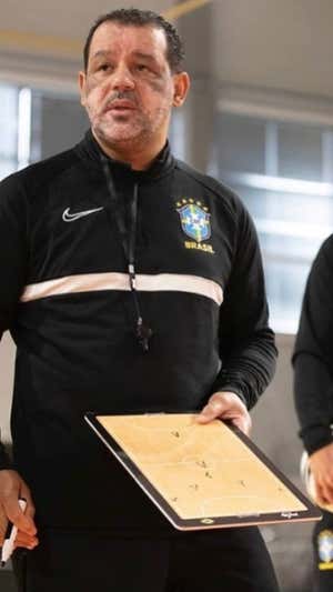 El seleccionador de Brasil, Marquinhos Xavier.  CBF