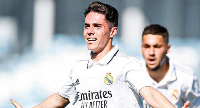 El Castilla se pone líder en Primera Federación con un show de Arribas