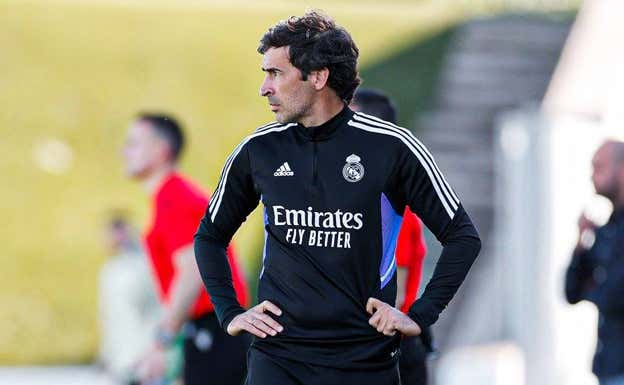 Raúl González, durante el partido ante el Celta B.  REAL MADRID