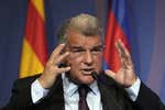 Laporta ataca al Madrid: «Siempre ha sido favorecido por los árbitros, también ahora. El equipo del régimen»
