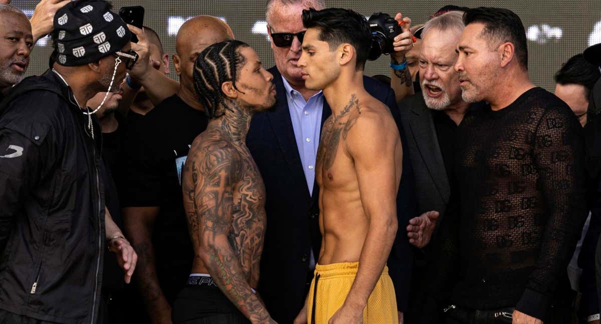 Gervonta Davis y Ryan García, cara a cara tras el pesaje oficial./EFE