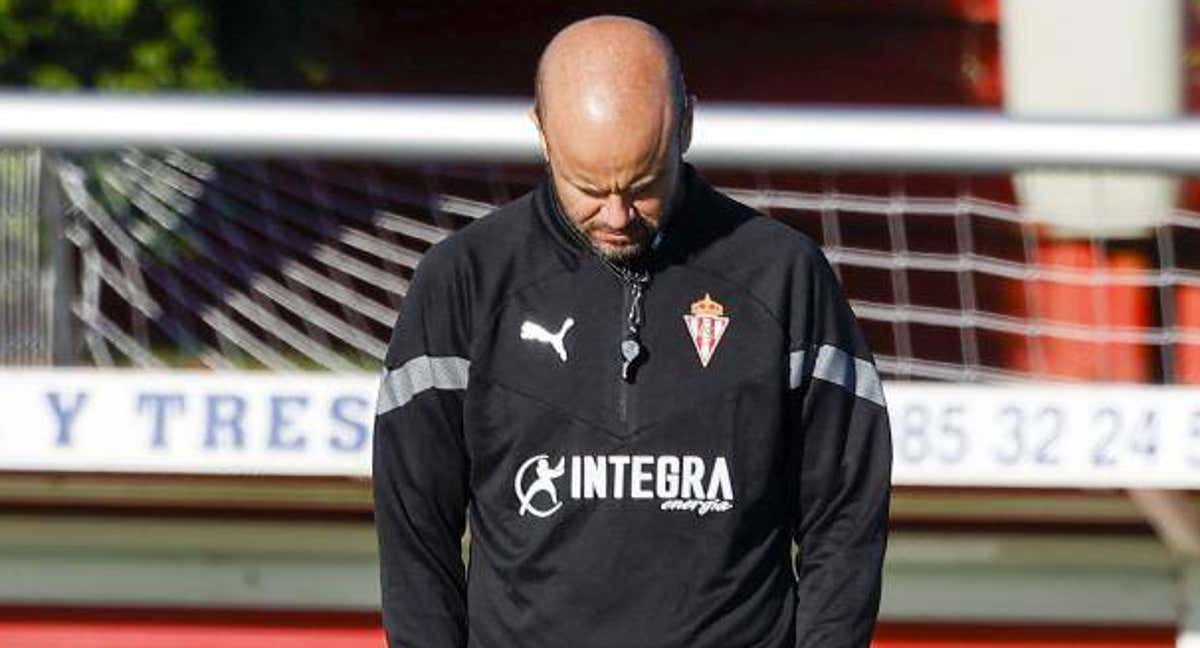 Miguel Ángel Ramírez, entrenador del Real Sporting. /AGENCIAS