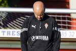 El técnico del Sporting estalla por las rajadas contra los árbitros: «Después nos unimos contra la guerra de Rusia; somos hipócritas»