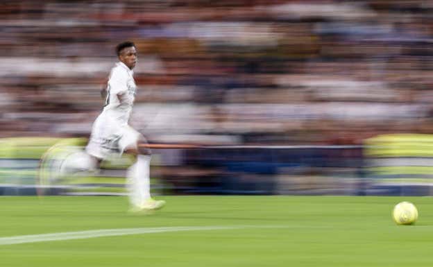 Vinicius no paró de correr en todo el partido.