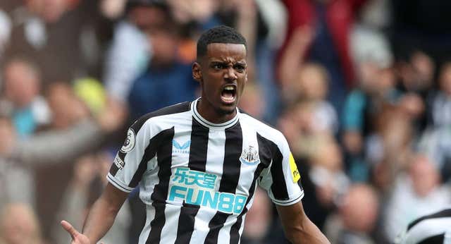 Golpe de autoridad del Newcastle ante un Tottenham que sigue a la deriva