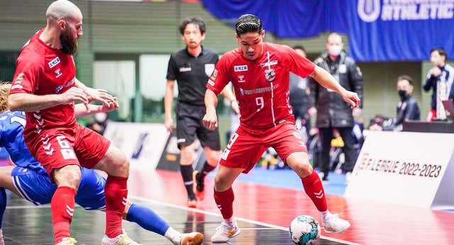 Massa Hirata, un pívot japonés para Industrias Santa Coloma