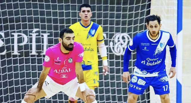 El Real Betis ficha a Rafa López (Manzanares) y Henmi se marcha al Braga