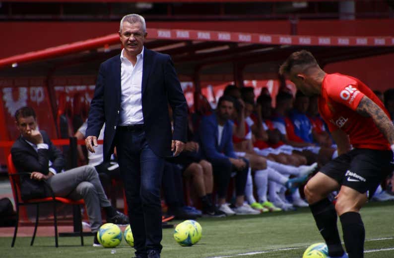 Los consejos de Javier Aguirre dentro del vestuario: «Perdóname, pero no debes casarte con ella»