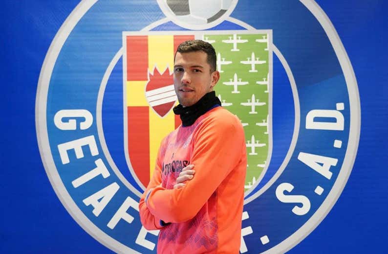 David Soria: “Te juegas la comida de tu familia; hay alguno que parece que pasa”