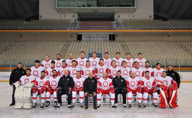 Imagen de la plantilla del Club Hielo Jaca 2022/2023. Club Hielo Jaca