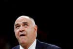 Pablo Laso: «He visto a jugadores sacar jeringuillas de sangre de la rodilla para poder jugar»