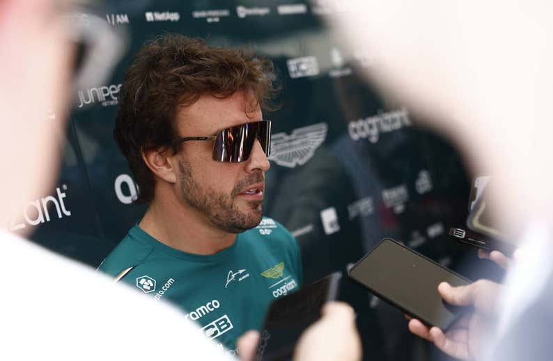 Fernando Alonso avisa en Miami: «Nuestros rivales ya nos han subestimado»