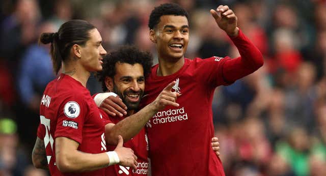 El Liverpool apura sus opciones de Champions con Salah batiendo récords