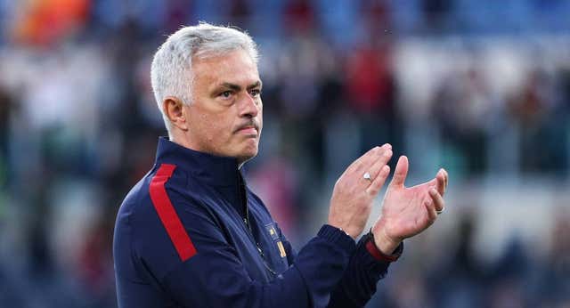 Europa marca el futuro de Mourinho en la Roma y en Francia ya le colocan en el PSG