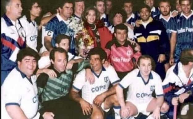 Maradona y García jugaron un partido de fútbol sala benéfico contra las drogas  GUSTAVO MARES/TOROSYFAENAS.COM