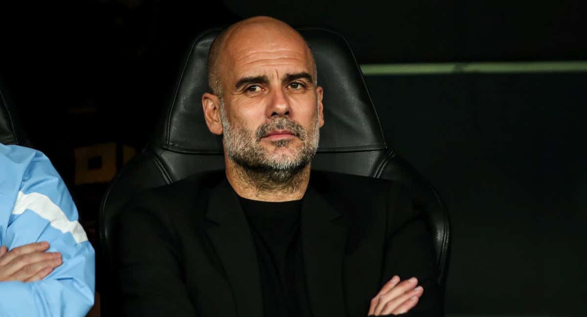 Pep Guardiola, en el banquillo del Santiago Bernabéu.
