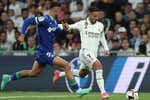 130 días después... Hazard salió del fondo del armario