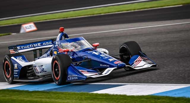 Álex Palou vuela en Indianápolis y se sitúa líder del campeonato