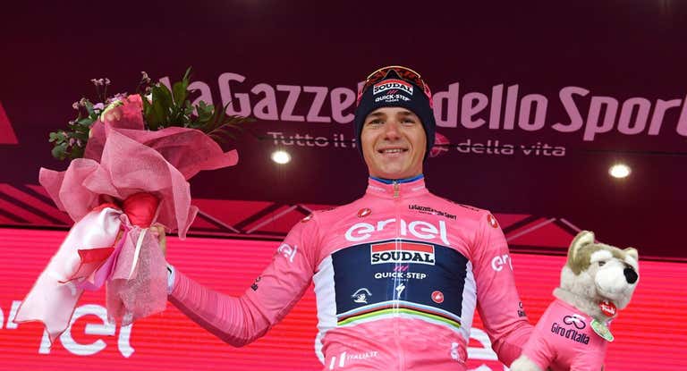Evenepoel gana la crono del Giro de Italia